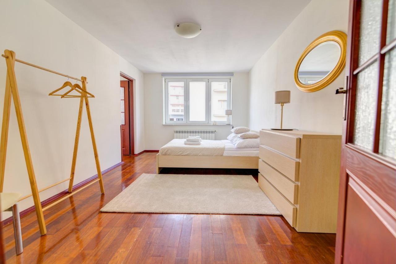 Krynica Apartamenty 100M Duzy Apartament, Salon + 3 Sypialnie Przy Deptaku Ngoại thất bức ảnh